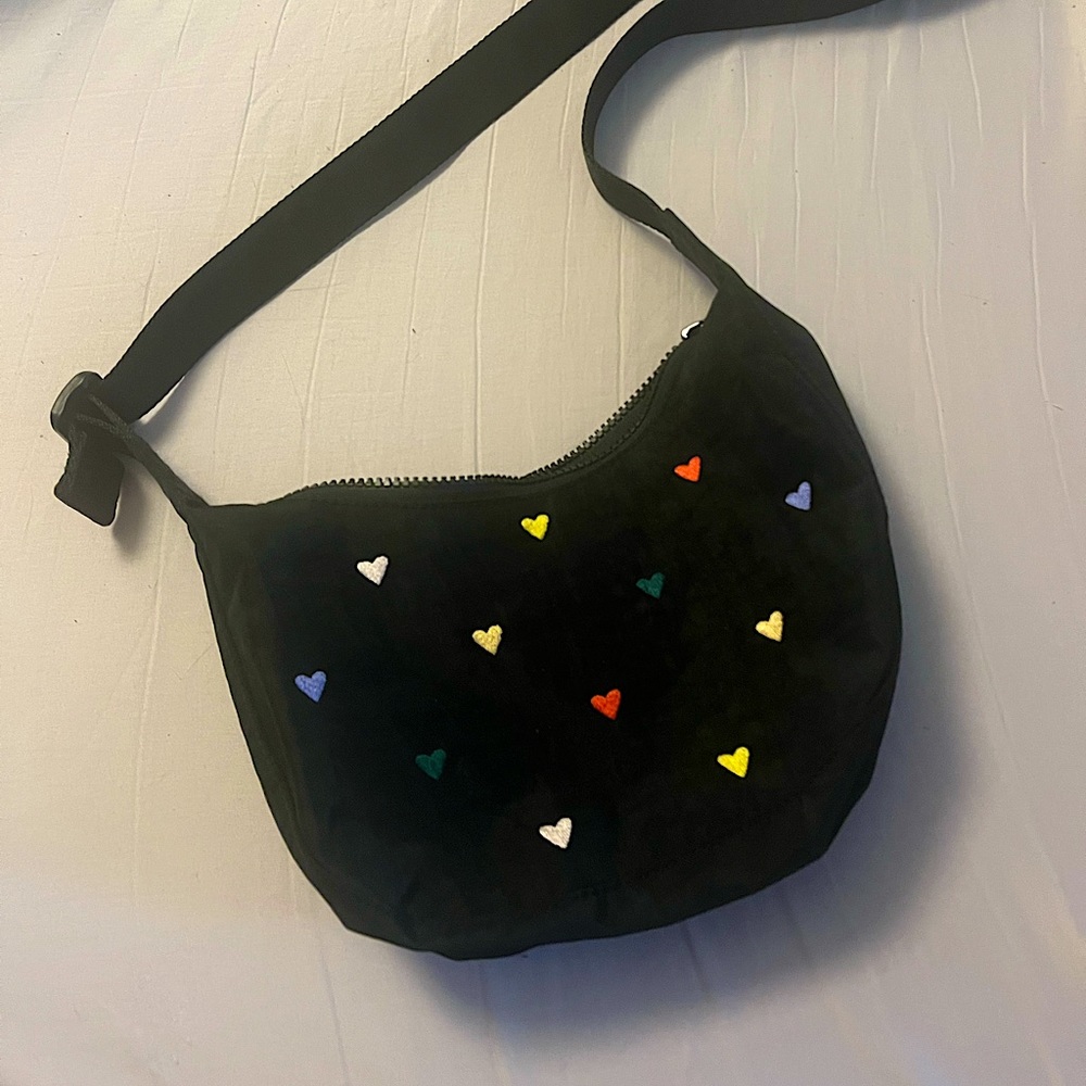 Small Crescent Baggu